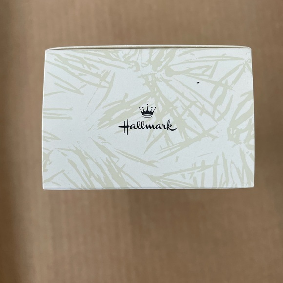 Native American Barbie Dolls of the World Barbie ornament by Hallmark ©️1996 NWT - Picture 6 of 13